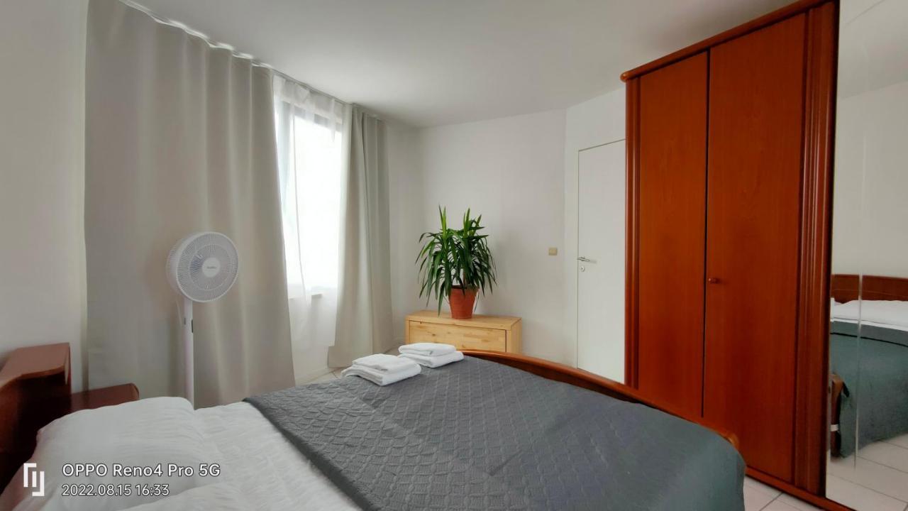 أنتويرب Mooi Slaapkamer! Proper En Compact Place Voor 3 المظهر الخارجي الصورة