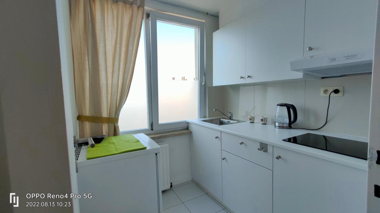 أنتويرب Mooi Slaapkamer! Proper En Compact Place Voor 3 المظهر الخارجي الصورة